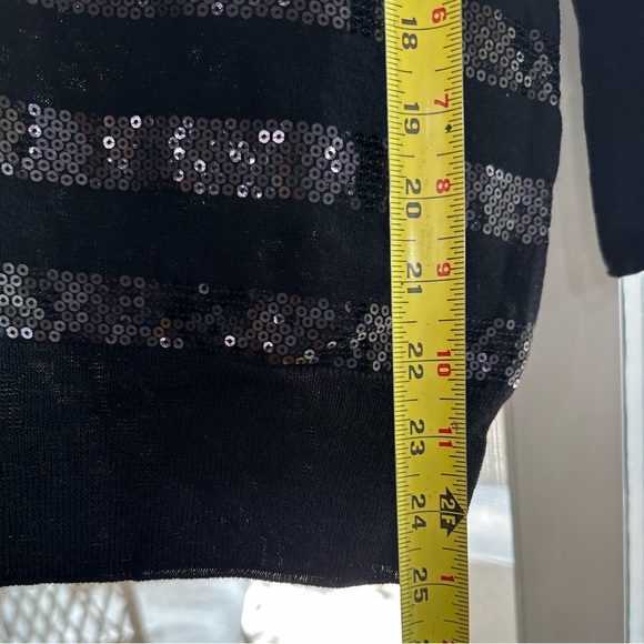 Banana Republic Sequined Striped Merino Wool 3/4 Sleeve Black Sweater Medium - Picture 14 of 16